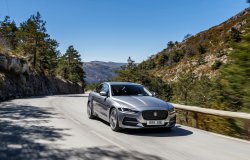 Jaguar XE (2019) - Изготовление лекала для кузова авто. Продажа лекал (выкройки) в электроном виде на авто. Нарезка лекал на антигравийной пленке (выкройка) на авто.